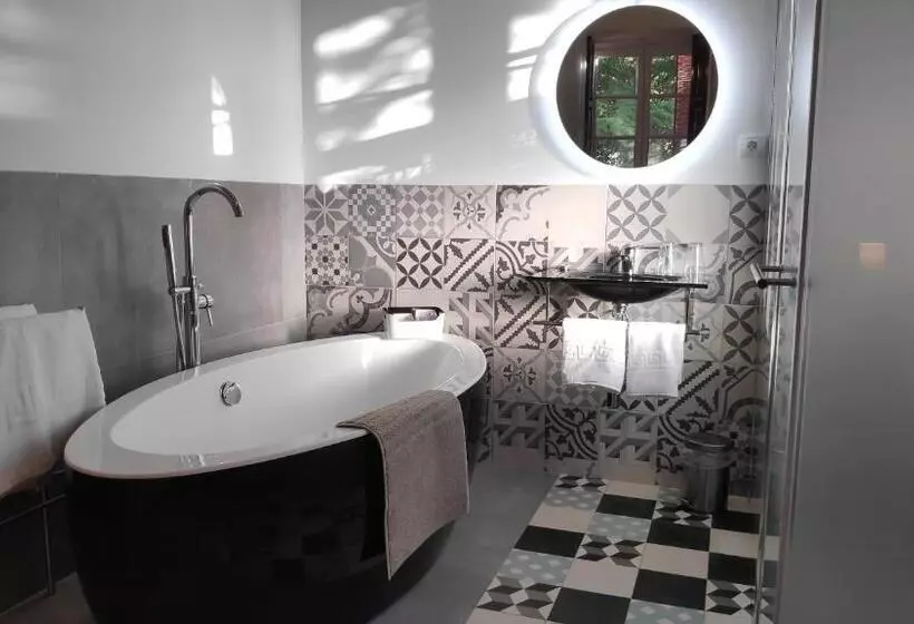 Majatalo Casa Jardín El Colmenar