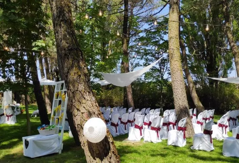 Majatalo Casa Jardín El Colmenar