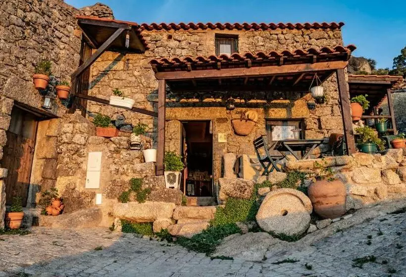 Majatalo Old House