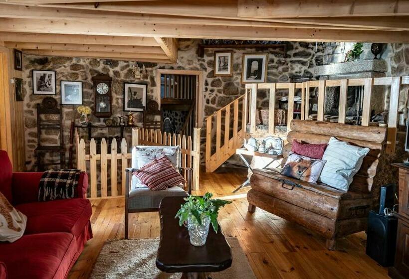 پانسیون Old House