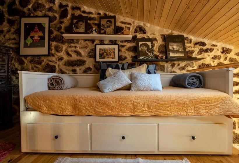 پانسیون Old House