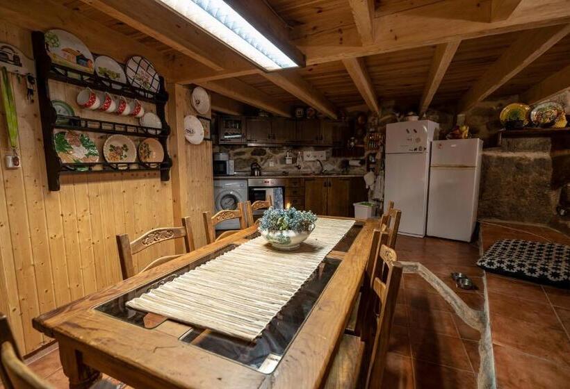 پانسیون Old House