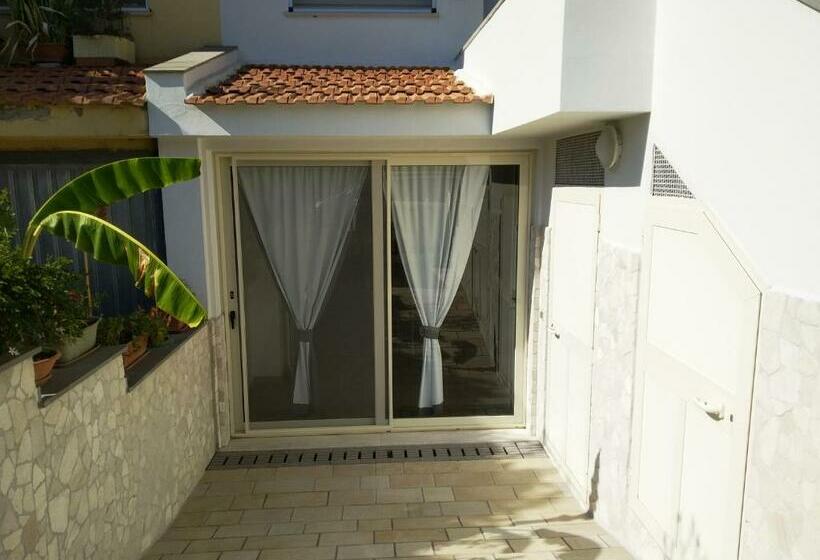 پانسیون Oristano Camera Arancio Max 3pers,bagno,uso Cucina