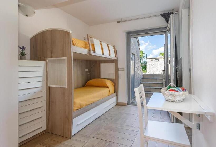 پانسیون Oristano Camera Arancio Max 3pers,bagno,uso Cucina