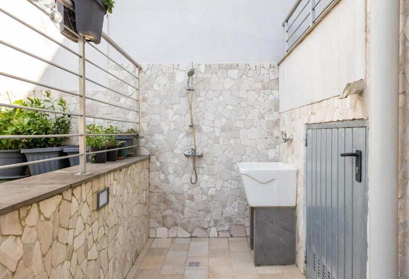 پانسیون Oristano Camera Arancio Max 3pers,bagno,uso Cucina