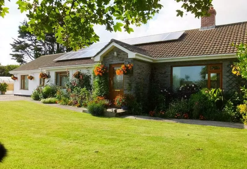 Rose Vean Bed & Breakfast