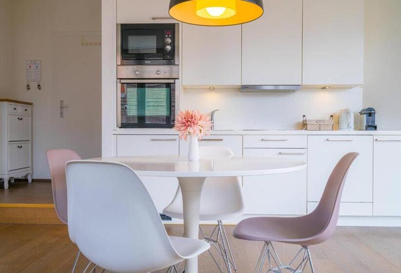 Vienna Residence, City Park Belvedere