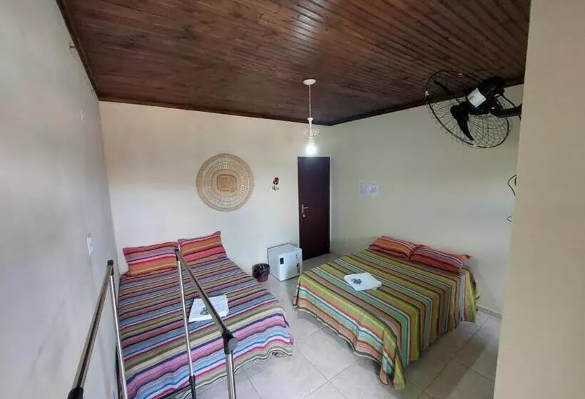 Retkeilymaja Sobrado Flor De Maio