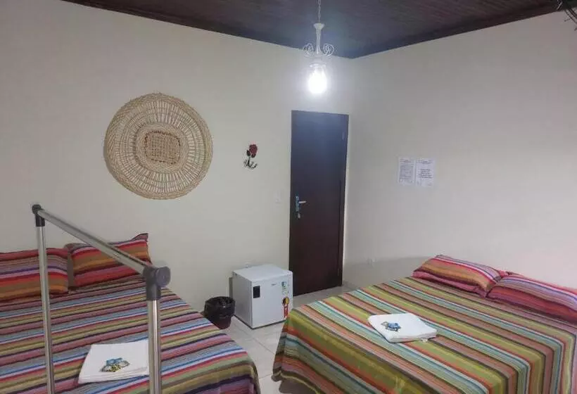 Retkeilymaja Sobrado Flor De Maio