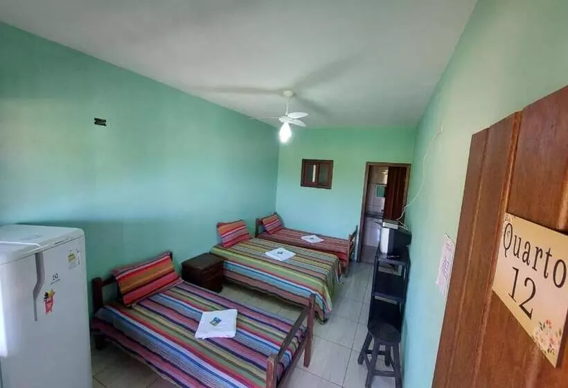 Retkeilymaja Sobrado Flor De Maio