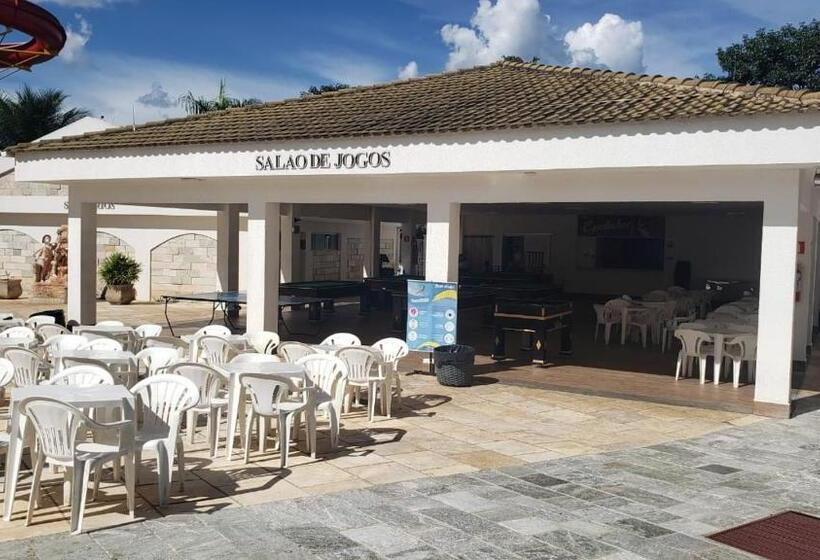 Apart Hotel Lacqua Di Roma Caldas Novas