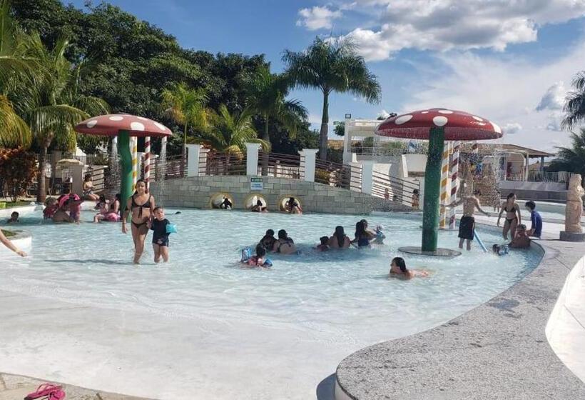 Apart Hotel Lacqua Di Roma Caldas Novas