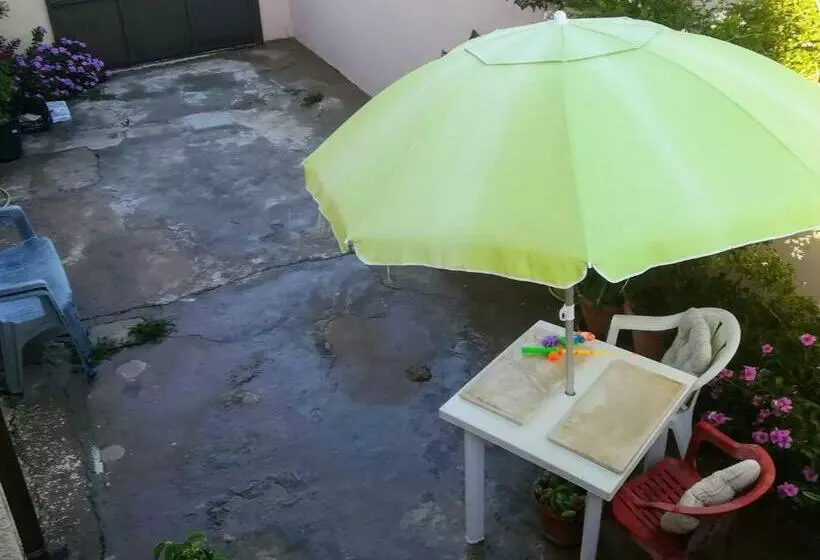 B&b Is Pranus A Mari Casa Privata