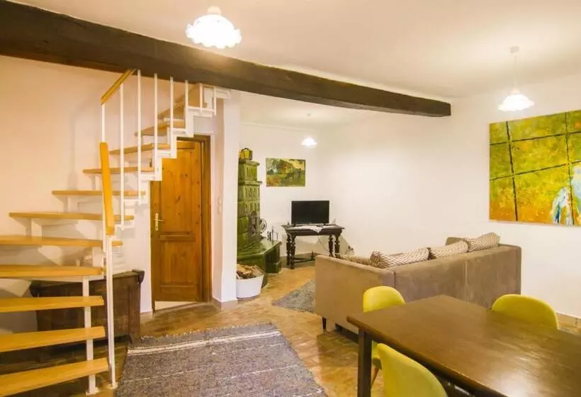 Aamiaismajoitus (B&B) Natúra Panzió&apartmanház