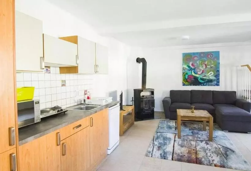 Aamiaismajoitus (B&B) Natúra Panzió&apartmanház