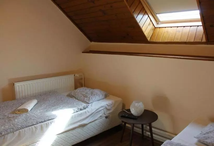 Aamiaismajoitus (B&B) Natúra Panzió&apartmanház