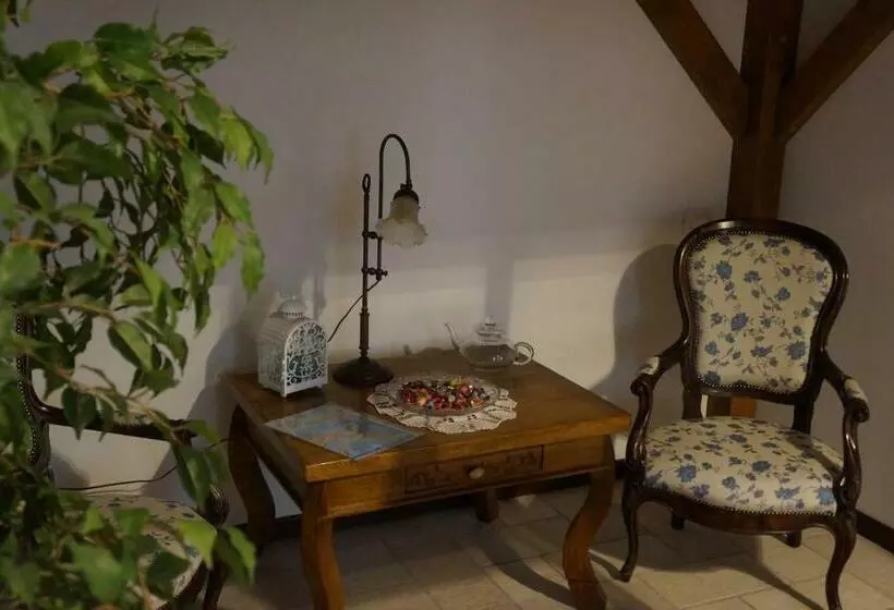 Majatalo La Brigata Apartments Suite Room