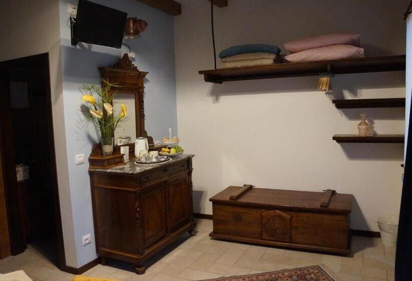 פנסיון La Brigata Apartments Suite Room