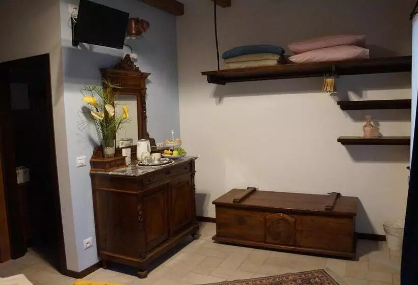 Majatalo La Brigata Apartments Suite Room