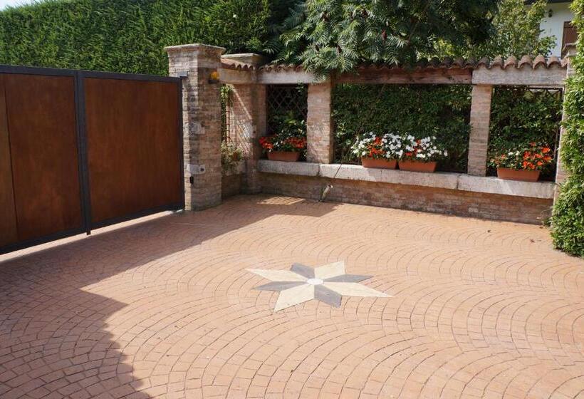 פנסיון La Brigata Apartments Suite Room