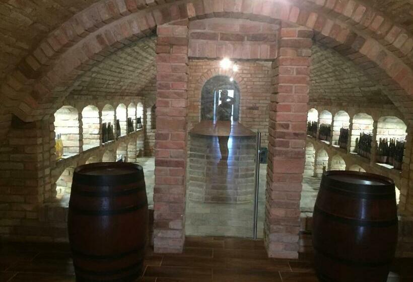 ペンション Penzion šedivý