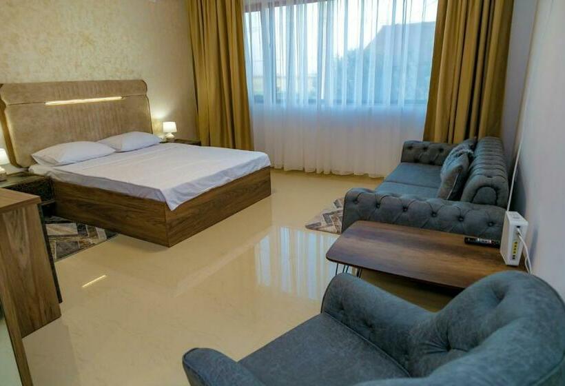 膳宿费 Summer Villa