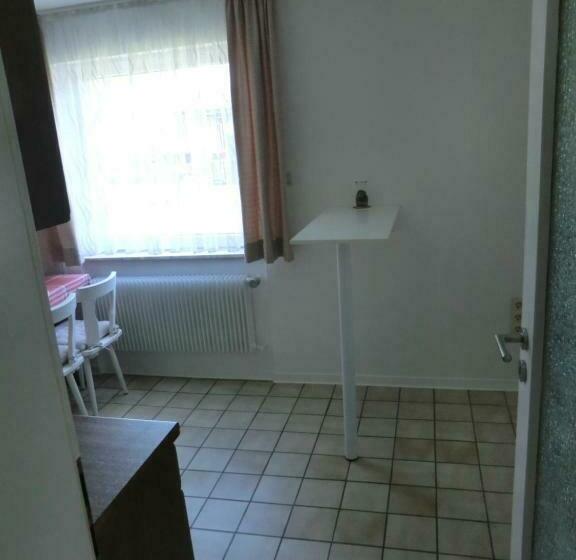 住宿加早餐  Fam.schwenkel