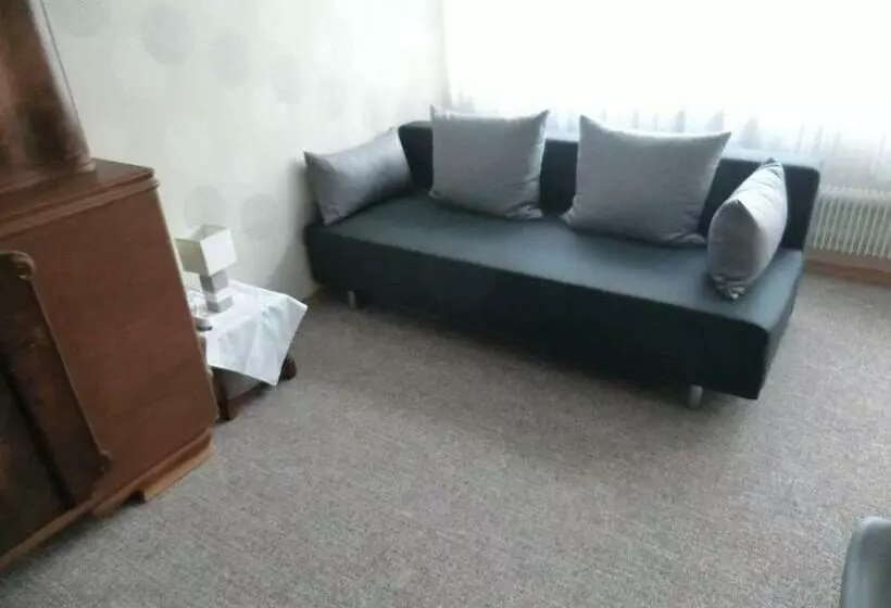 Aamiaismajoitus (B&B) Fam.schwenkel