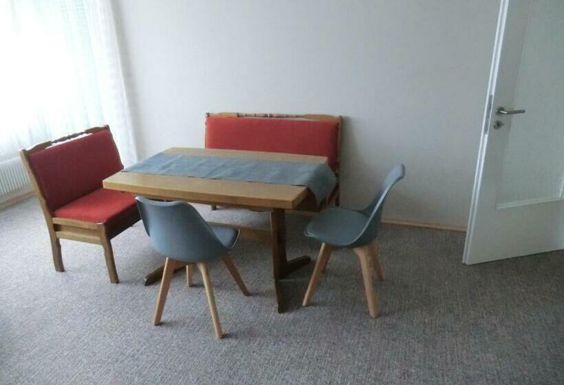 住宿加早餐  Fam.schwenkel