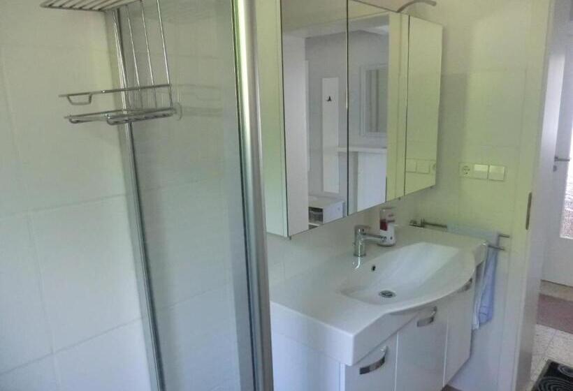 住宿加早餐  Fam.schwenkel