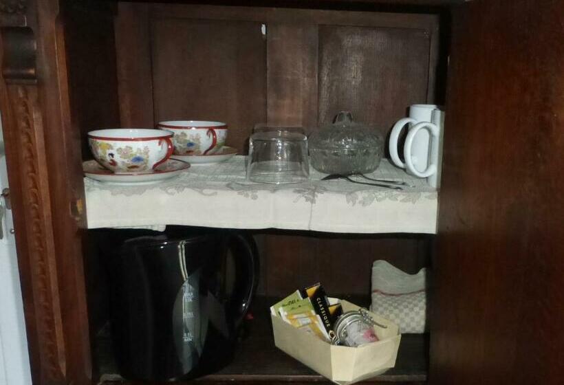 تختخواب و صبحانه L Epicerie