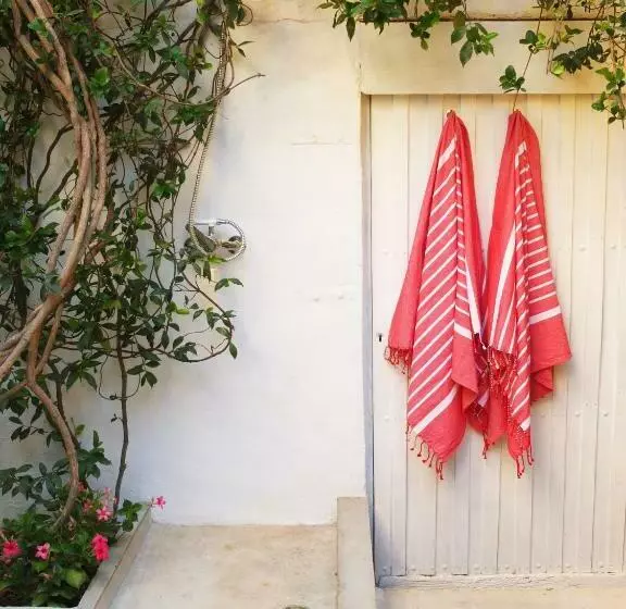 Aamiaismajoitus (B&B) La Maison Jaune