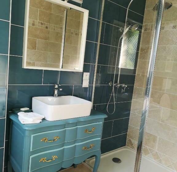 تختخواب و صبحانه Le Mas Des Agapes