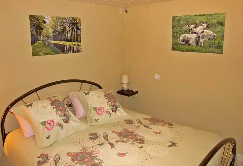 Aamiaismajoitus (B&B) Le Pré De Luceau