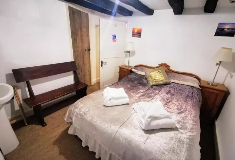 ホテル The Darlington