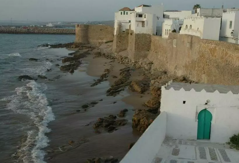 پانسیون Darmimouna