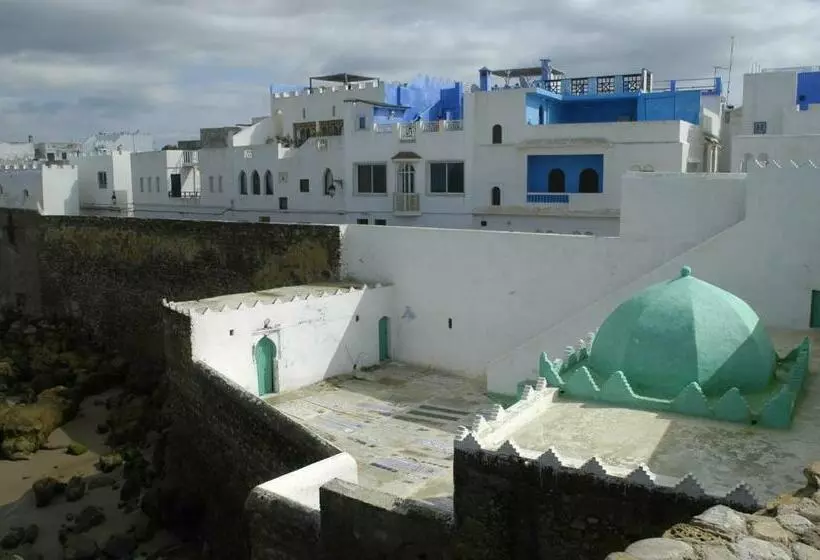 پانسیون Darmimouna