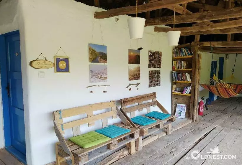 Majatalo The Old Nest