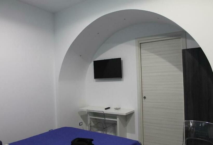 مبيت وإفطار Casavacanzeivana