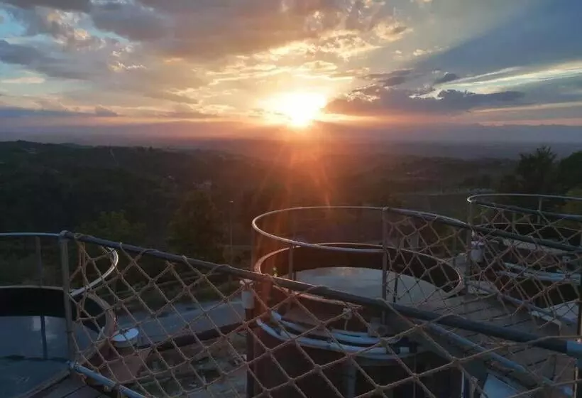 Aamiaismajoitus (B&B) Villa Belvedere Langhe