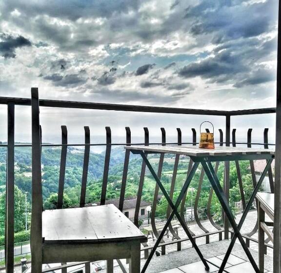 צימר Villa Belvedere Langhe