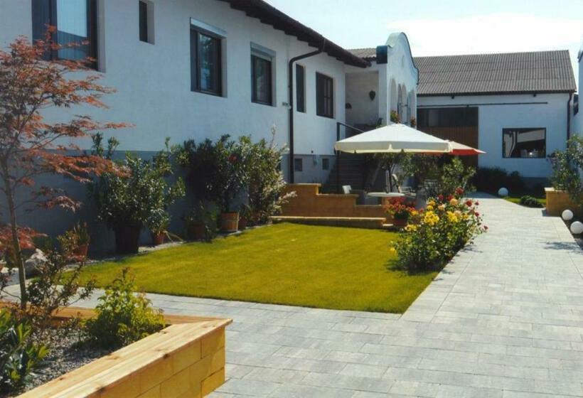 Bed and Breakfast Winzerhof Michael Gartner