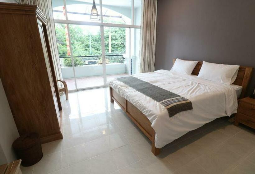 پانسیون Little Jasmine By The River