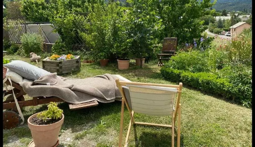 Aamiaismajoitus (B&B) Une Envie De Montagne