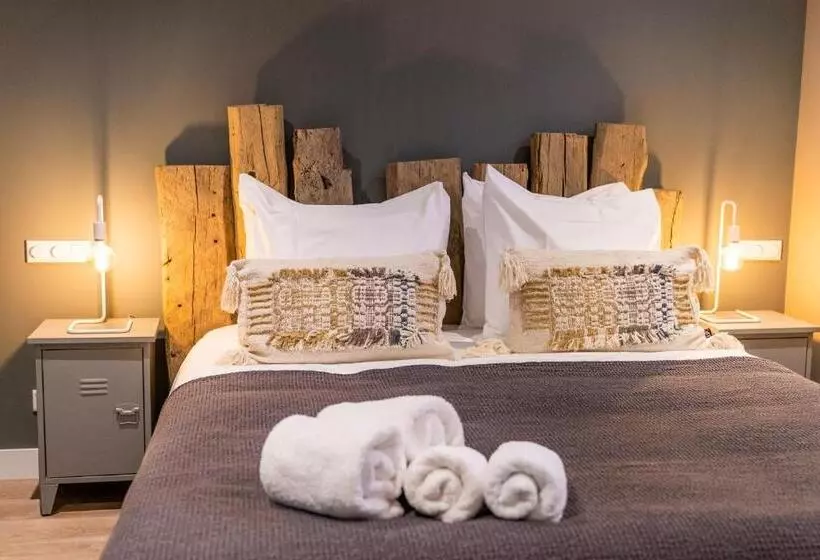 Just Texel Suites & Apartments