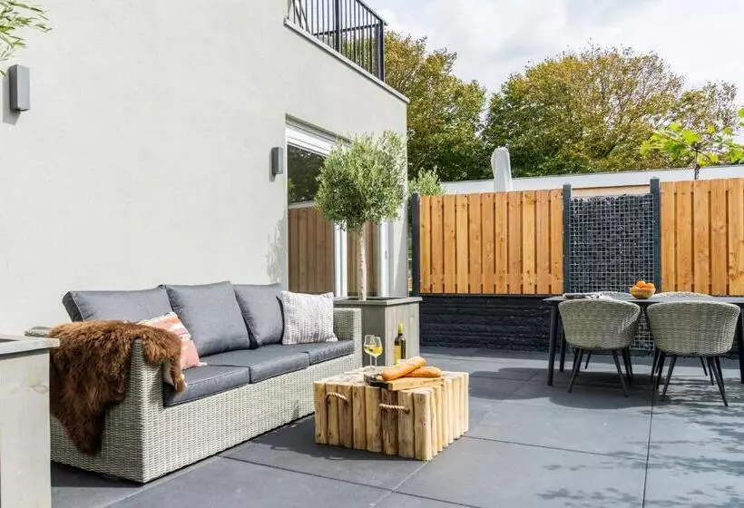 Just Texel Suites & Apartments