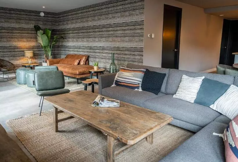 Just Texel Suites & Apartments