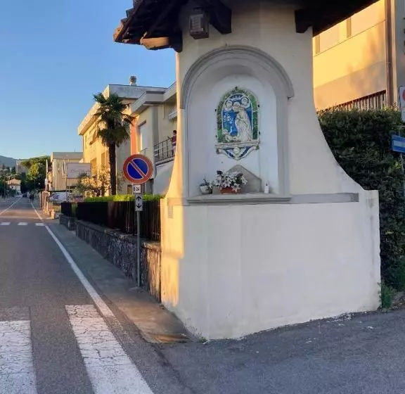 ペンション La Culla Del Mugello