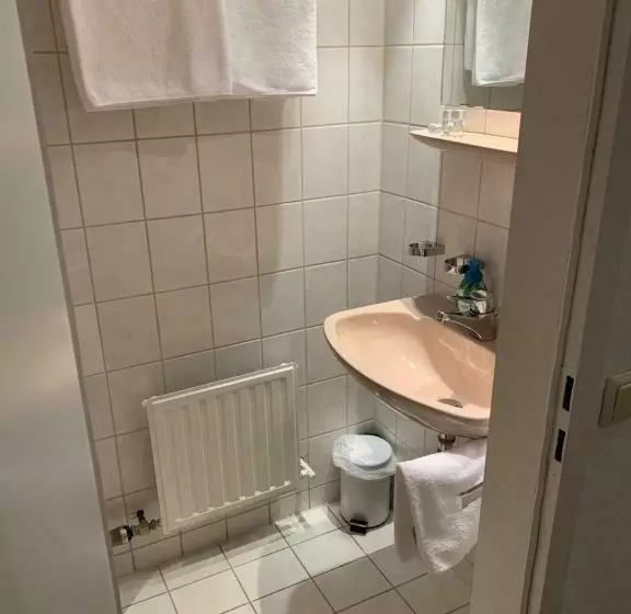 Retkeilymaja Gasthof Zum Bären