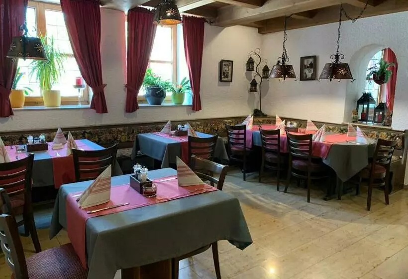 Retkeilymaja Gasthof Zum Bären